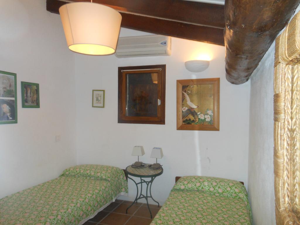 מלון פורטו-וישיו Les Hameaux De Pietragione חדר תמונה